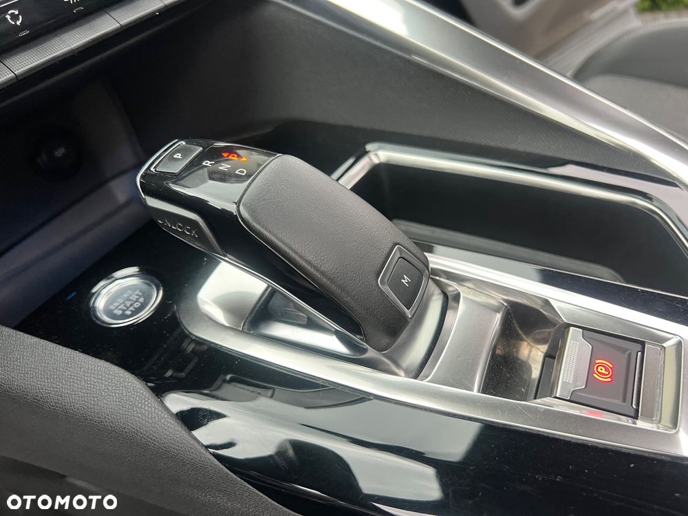 Peugeot 5008 BlueHDi 130 EAT8 GT - 33
