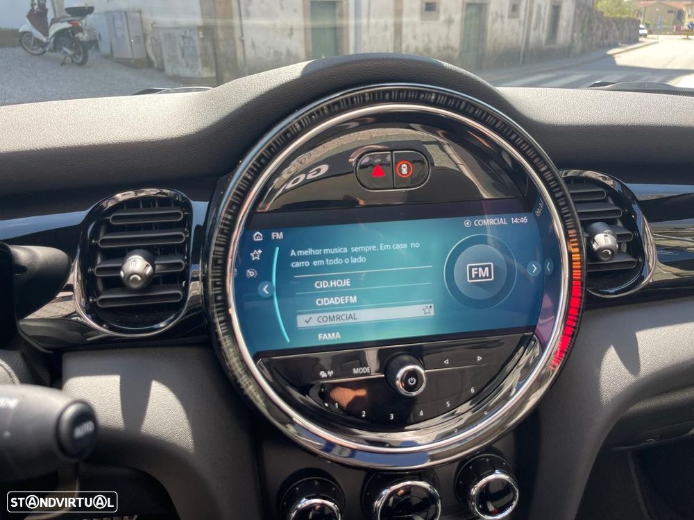 MINI Cabrio Cooper S Premium JCW Auto - 31