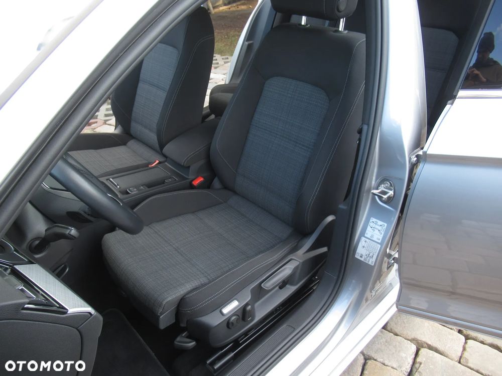 Volkswagen Passat 2.0 TSI Business DSG - 6