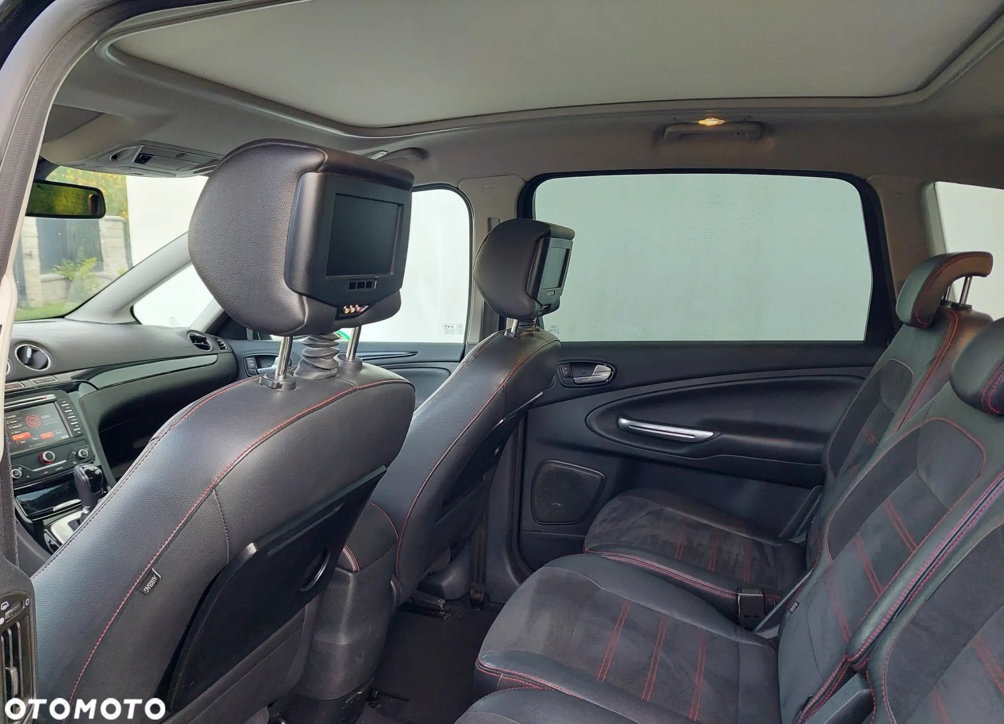 Ford S-Max 2.0 EcoBoost ST-Line - 33