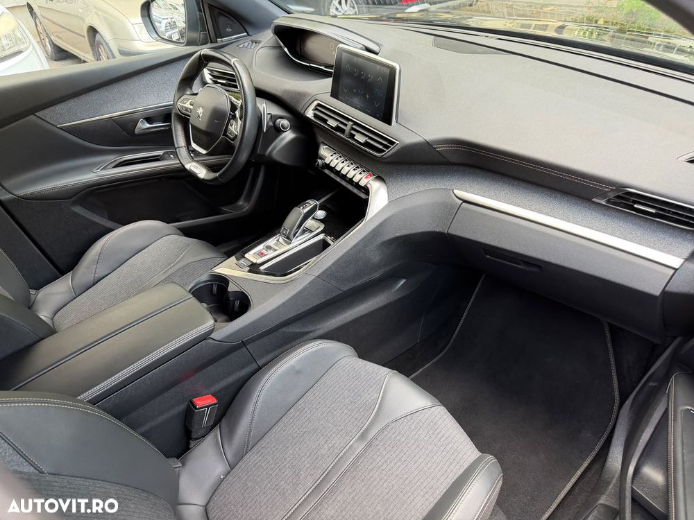 Peugeot 5008 1.5 BlueHDI s&s EAT8 GT-Line - 22