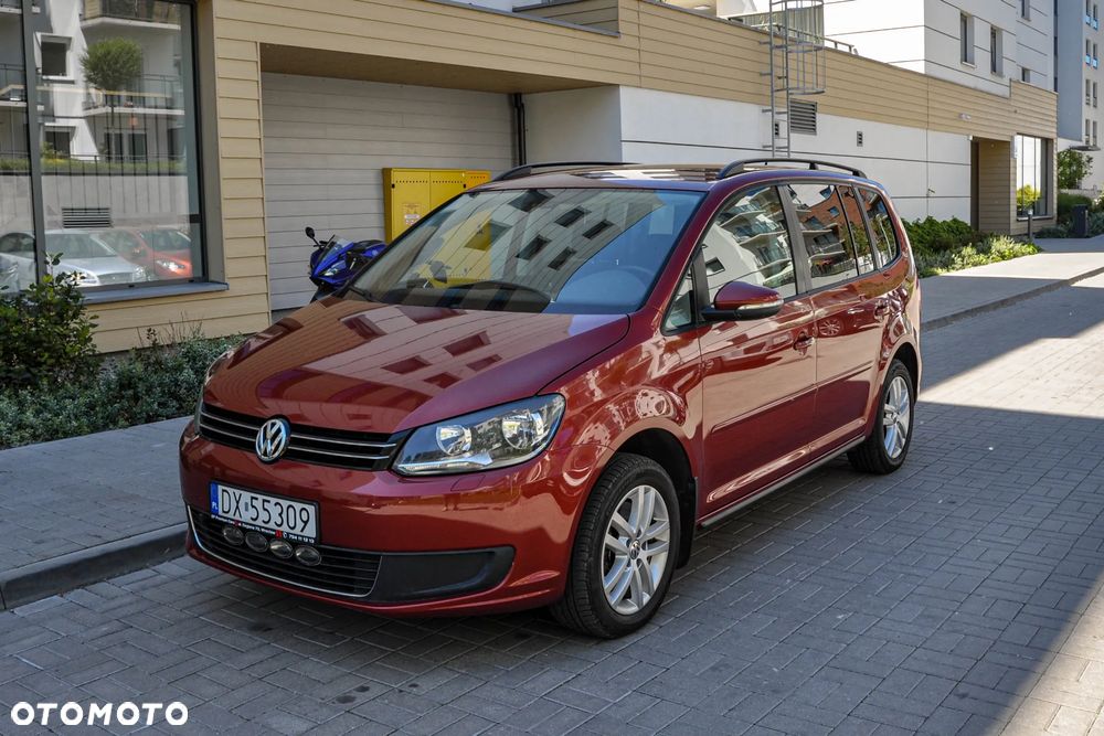 Volkswagen Touran - 1
