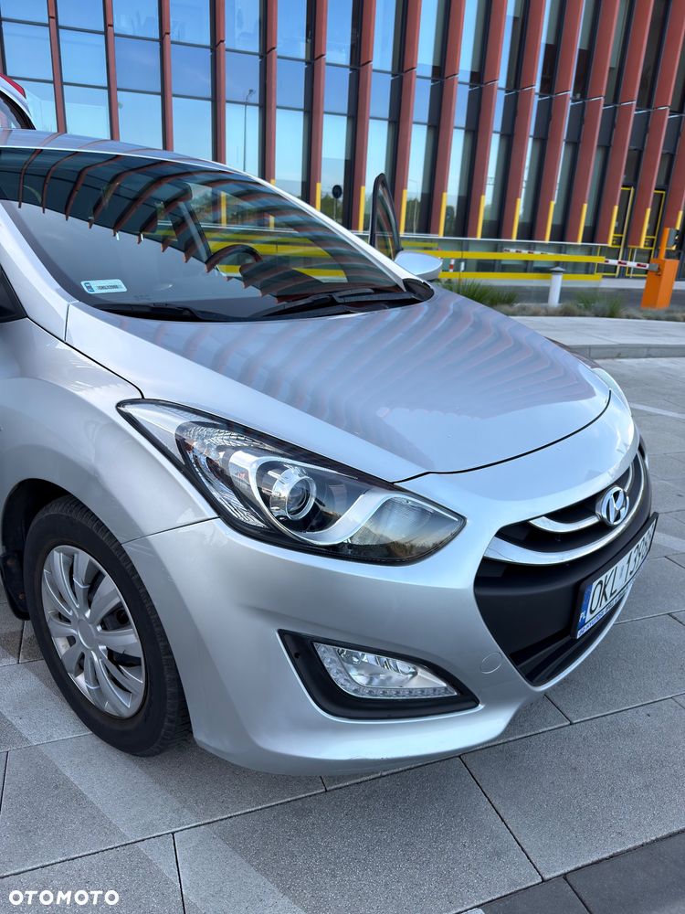 Hyundai i30 1.4 Classic + - 15