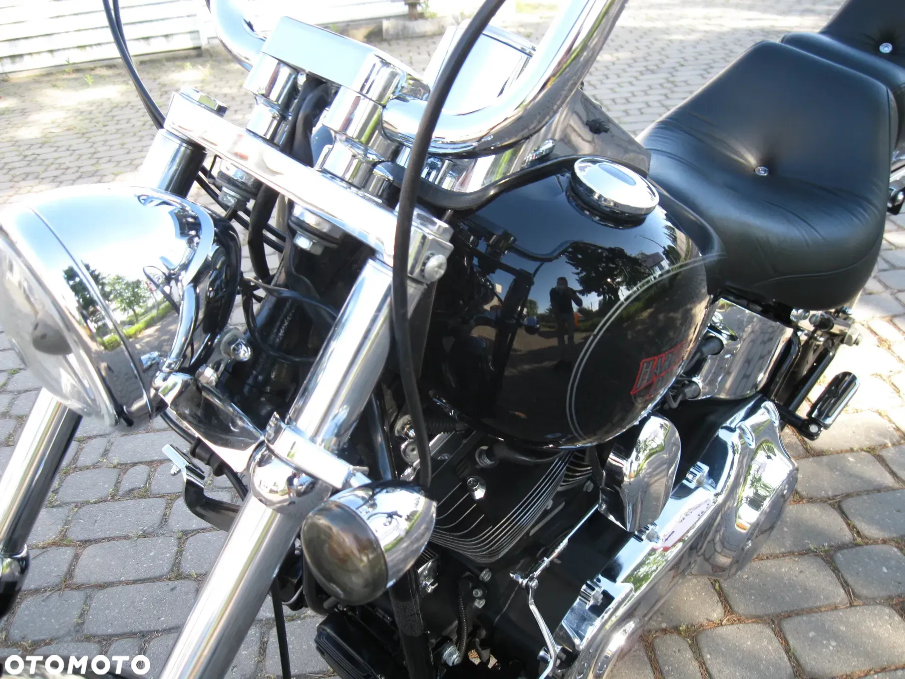 Harley-Davidson Softail Custom - 11