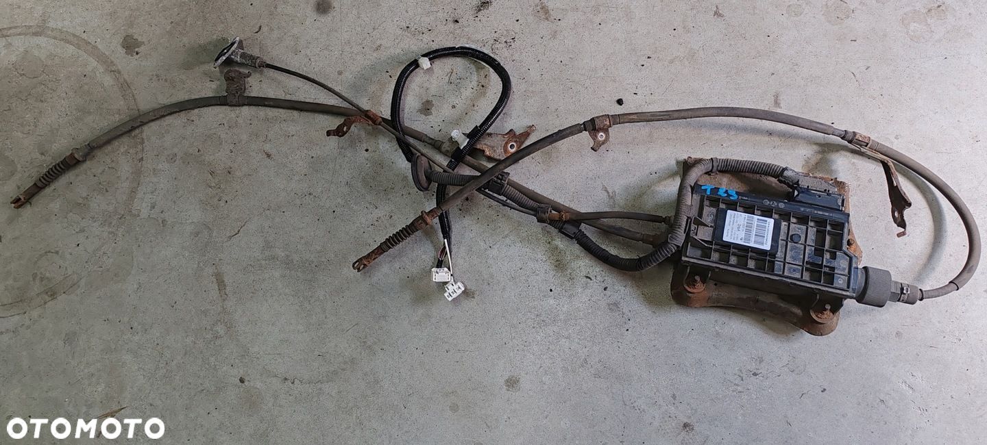 Hamulec ręczny Mechanizm ręcznego linki 46300-05041 Toyota Avensis T27 T29 - 1