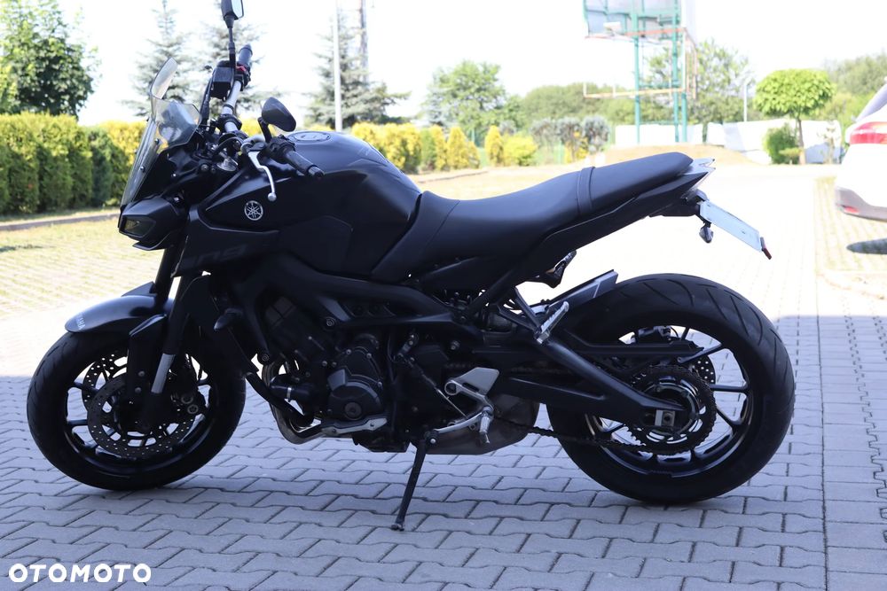 Yamaha MT - 13