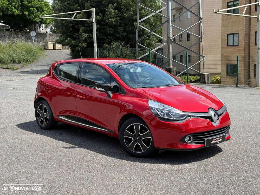 Renault Clio Sport Tourer - 2