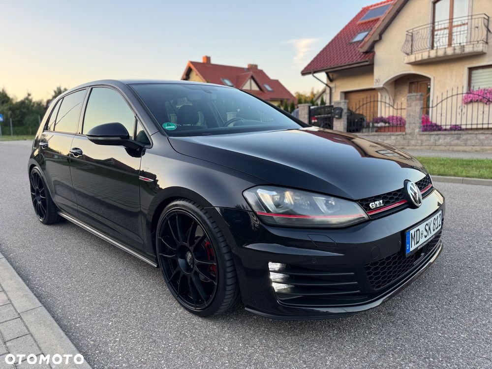 Volkswagen Golf GTI BlueMotion Technology - 3