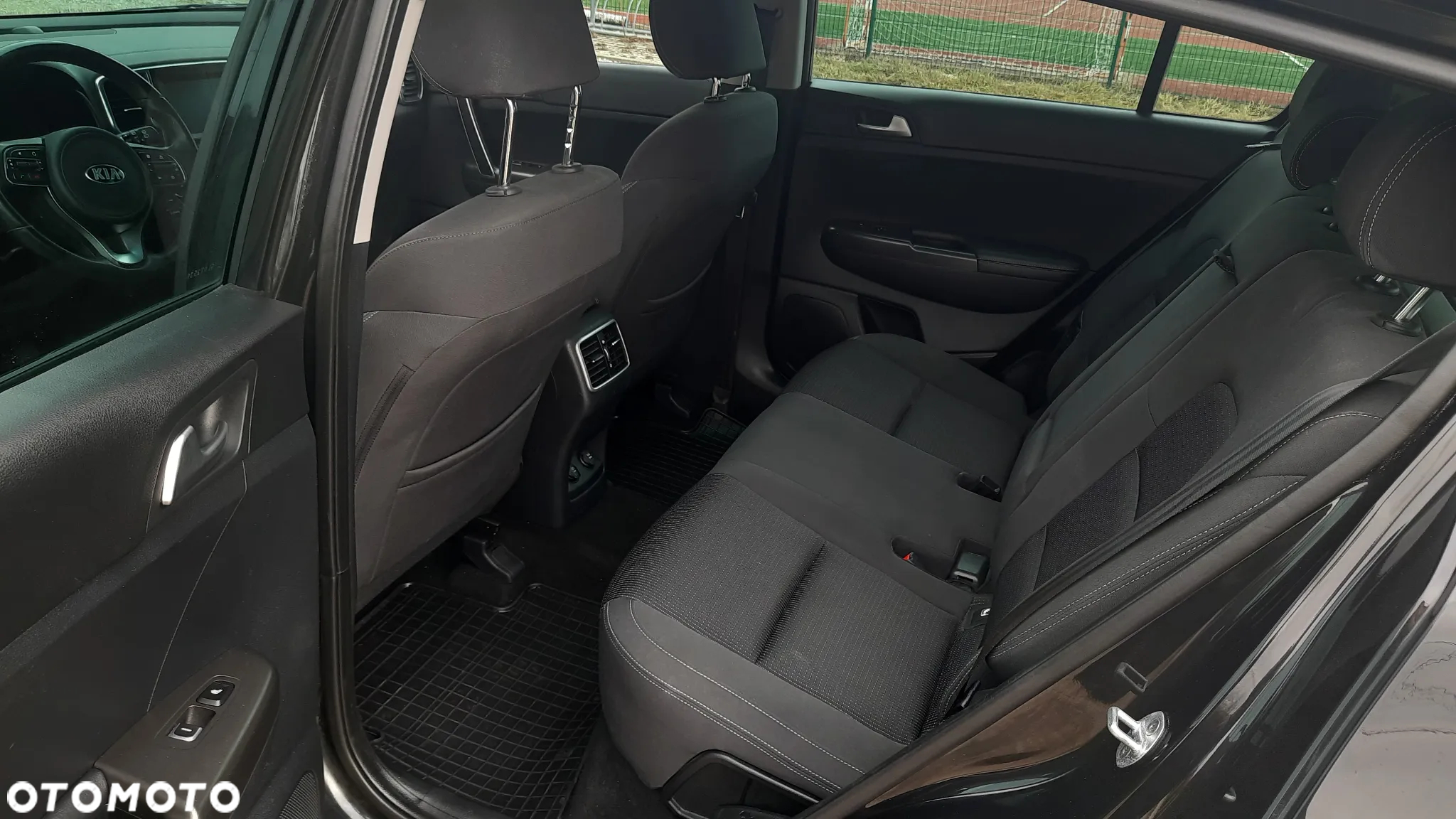 Kia Sportage 1.7 CRDI Business Line 2WD - 30