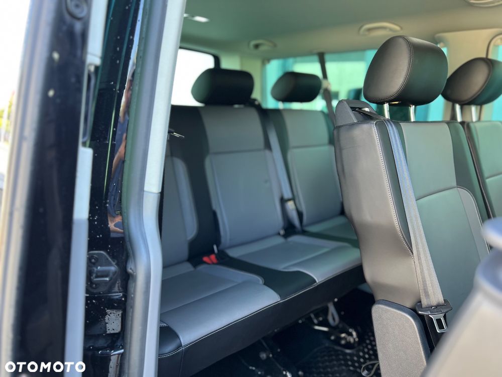 Volkswagen Caravelle - 21