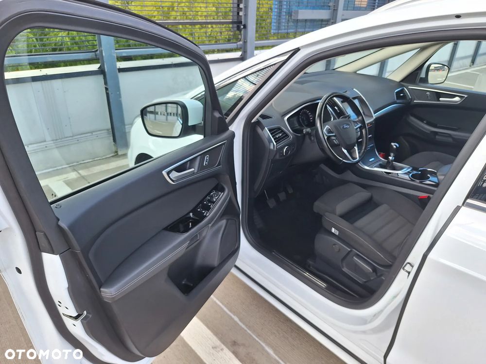 Ford S-Max 2.0 EcoBlue Titanium - 15