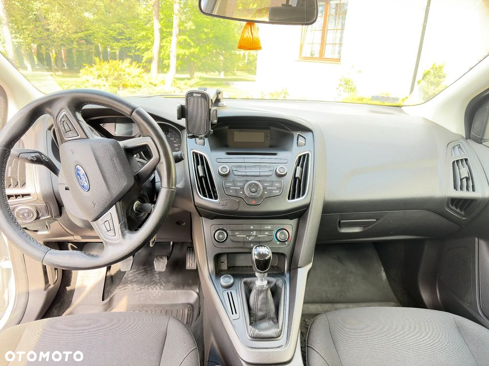 Ford Focus 1.5 TDCi Trend - 11