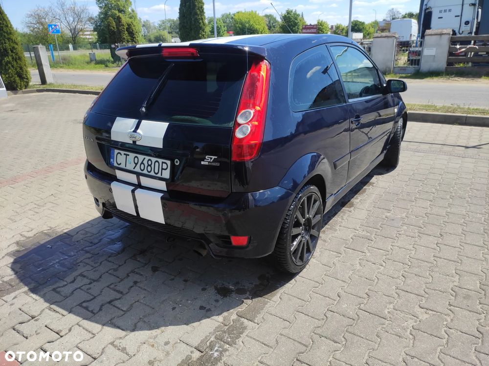 Ford Fiesta - 3