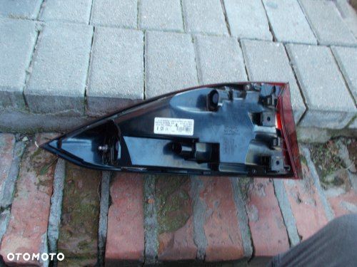 LAMPA TYLNA PRAWA PORSCHE CAYENNE 92A 2014-2017 ORYGINAŁ 95863106201 - 3