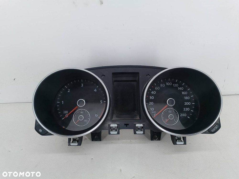 LICZNIK VW GOLF VI 1.6 TDI HATCHBACK 5K0920870E - 1