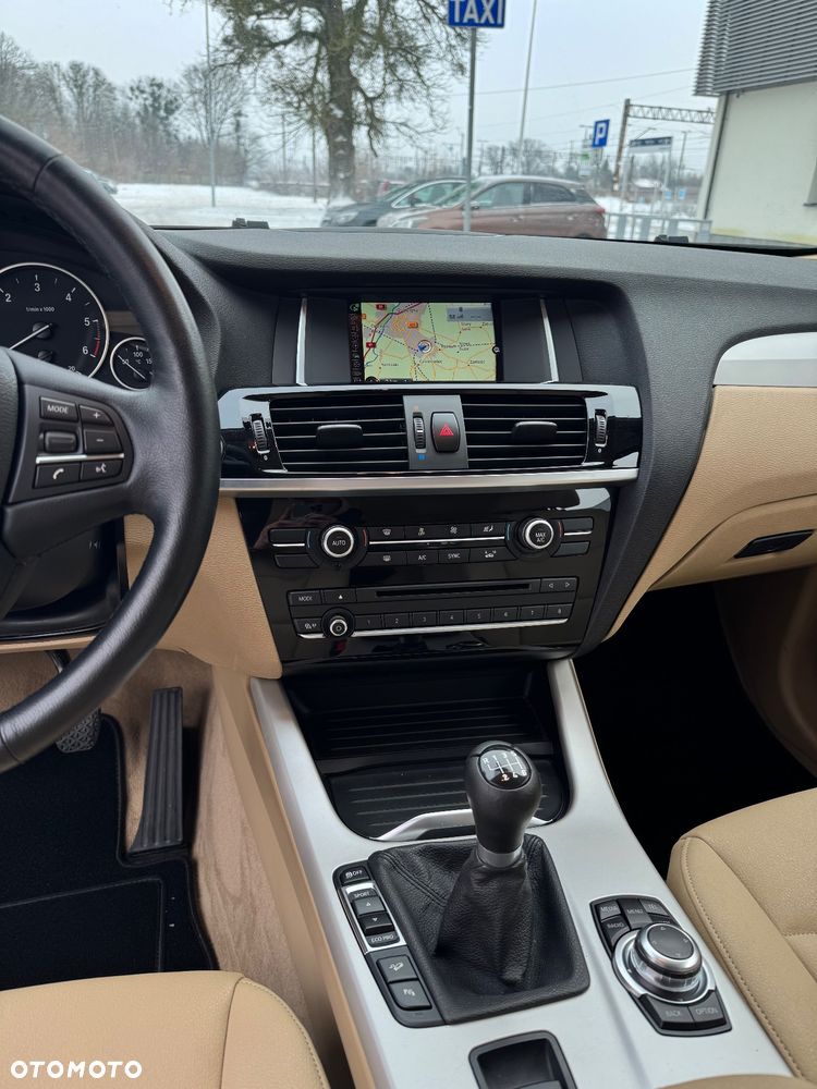 BMW X3 xDrive20d - 17