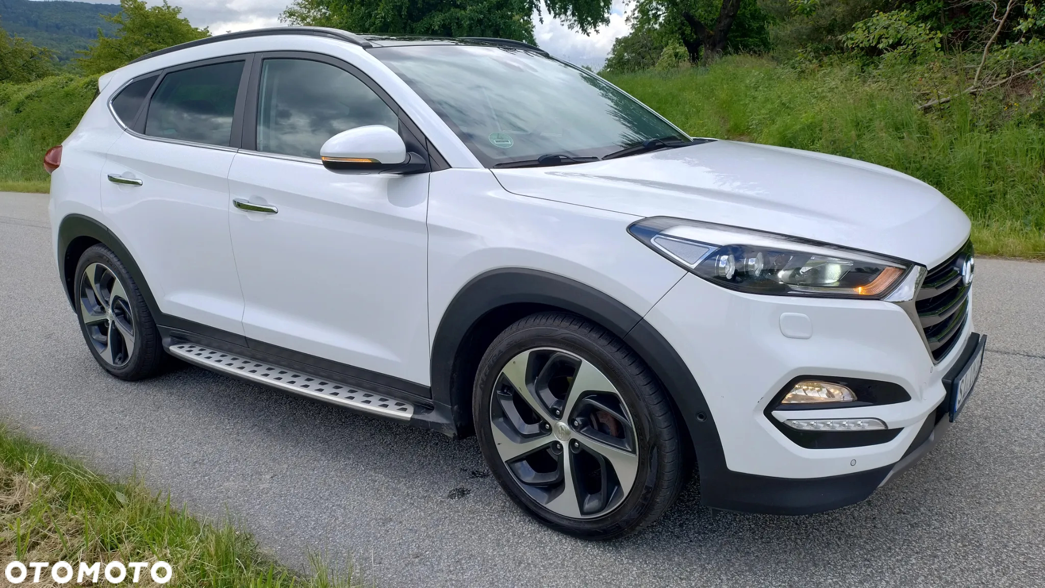 Hyundai Tucson 2.0 CRDi 4WD Automatik 25 Jahre - 13