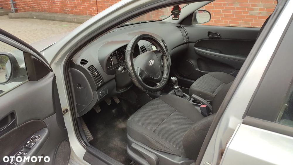 Hyundai i30 1.4 Edition Plus - 10