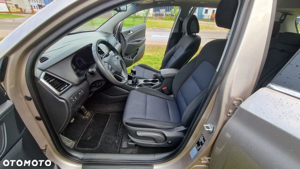 Hyundai Tucson blue 1.7 CRDi 2WD Passion Plus - 9