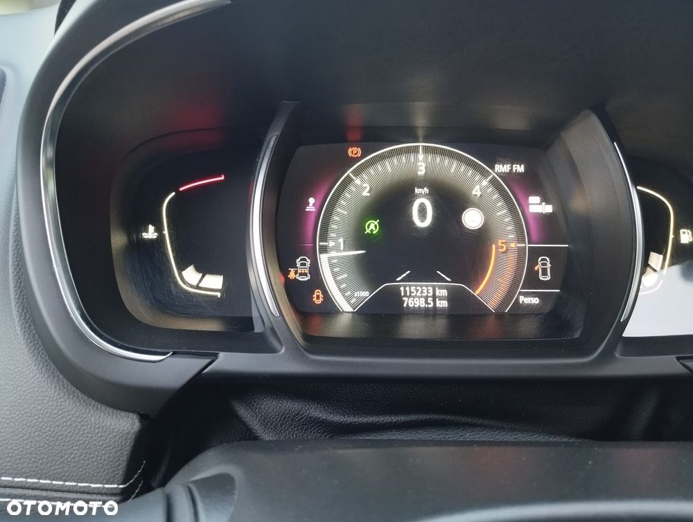 Renault Scenic Energy dCi 110 S&S Bose Edition - 17