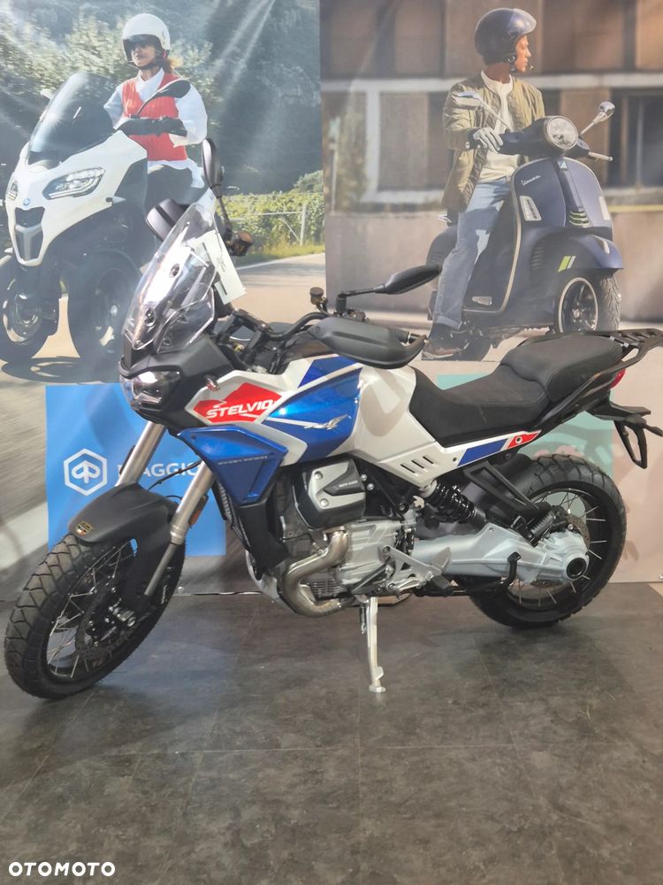 Moto Guzzi Stelvio - 1