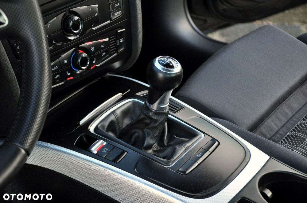 Audi A4 Limousine - 33