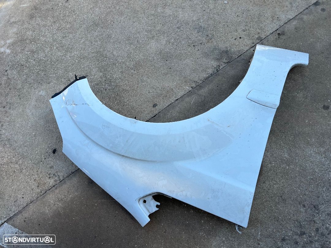 Guarda-lamas direito Ford Galaxy ano 2007 - 1