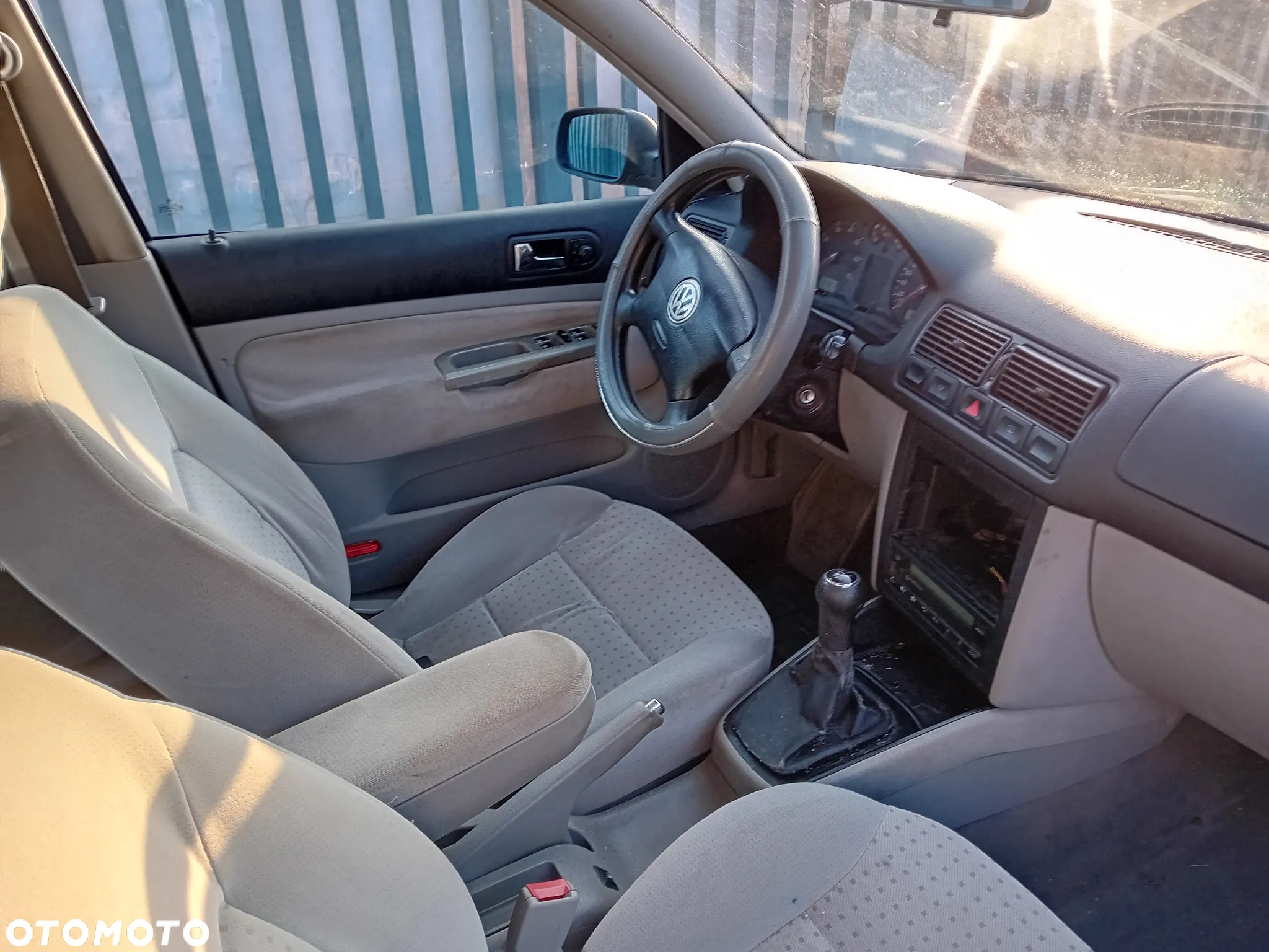 *VOLKSWAGEN GOLF IV KOMBI* Samochód na części - 2