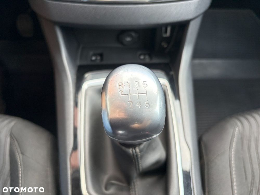 Peugeot 308 - 22
