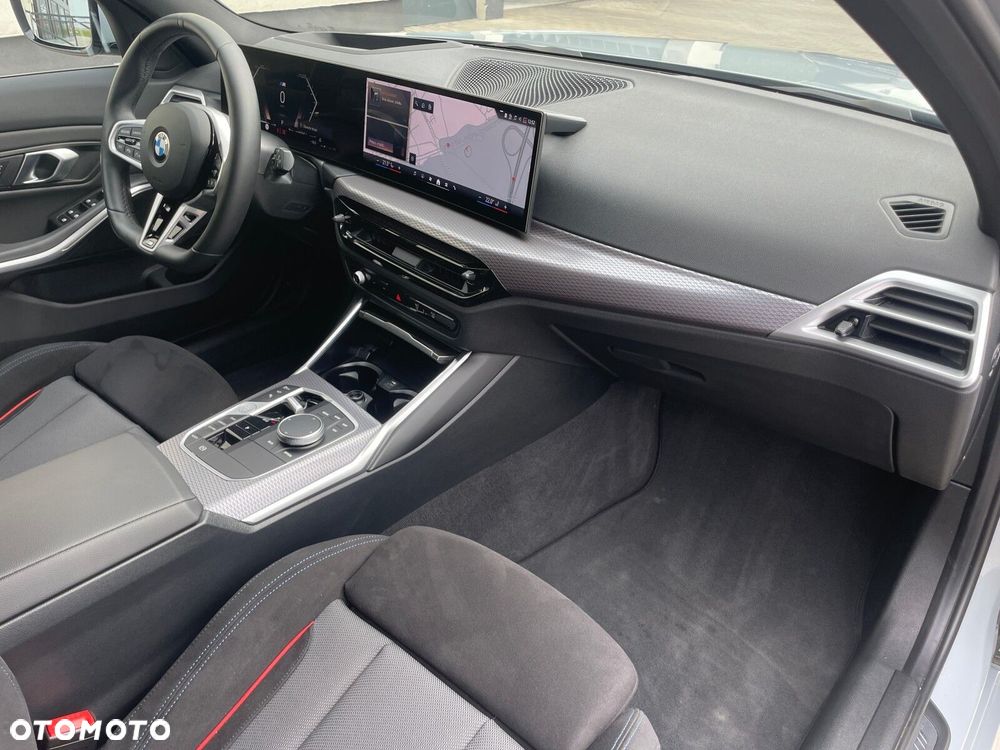 BMW Seria 3 330d xDrive mHEV M Sport - 16