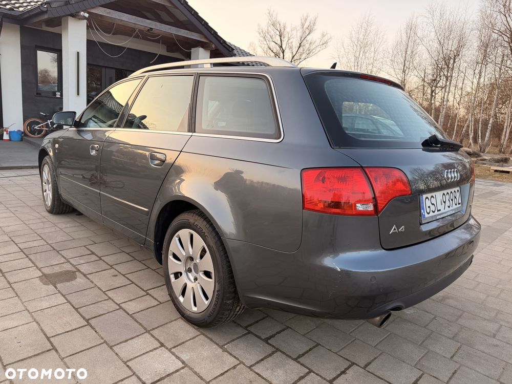 Audi A4 Avant - 2