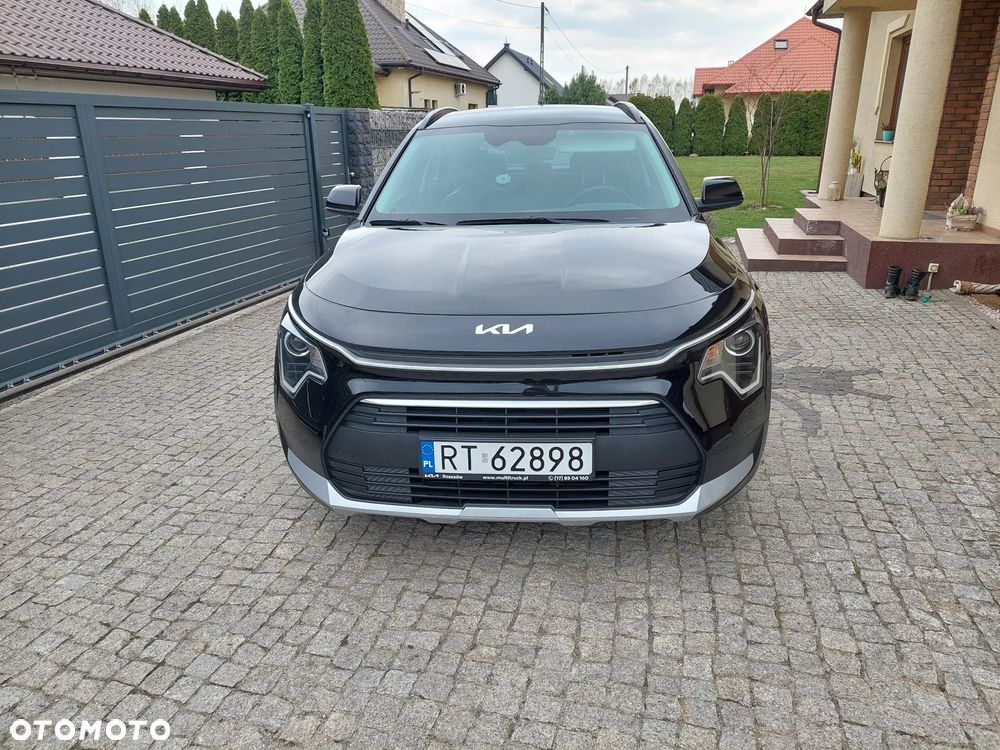 Kia Niro 1.6 GDI Hybrid M - 3