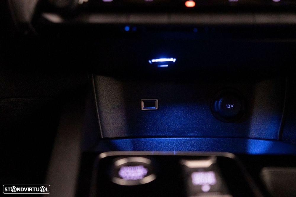 Peugeot 5008 1.2 Hybrid GT e-DCS6 - 32