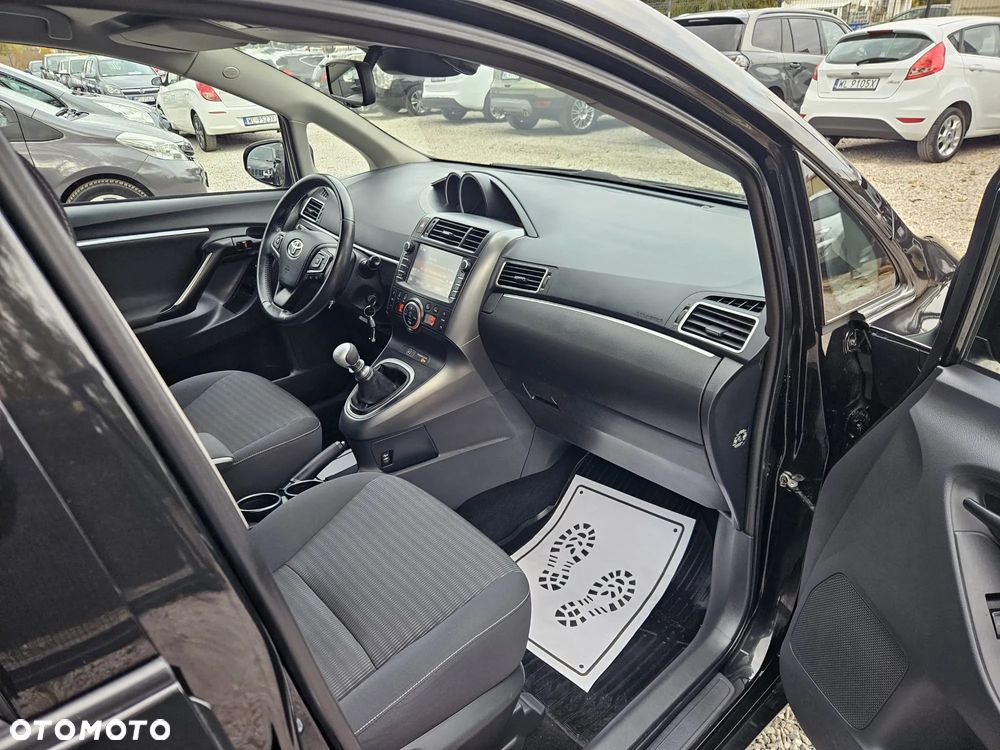 Toyota Verso 1.8 7-Sitzer Life - 29