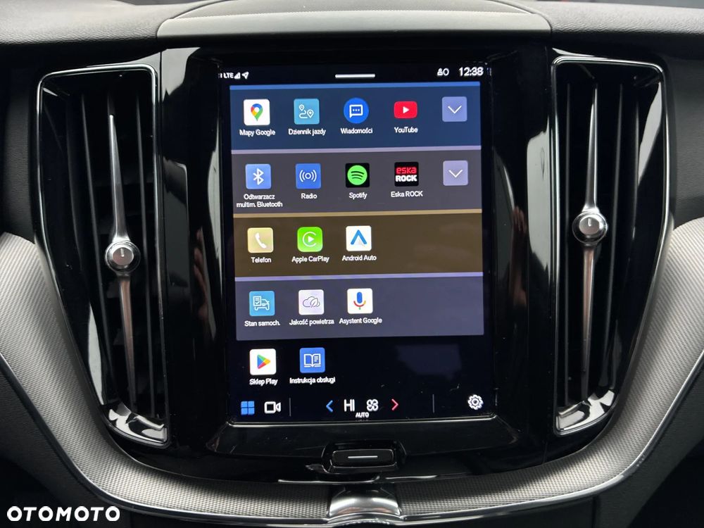 Volvo XC 60 B5 B AWD Core - 24