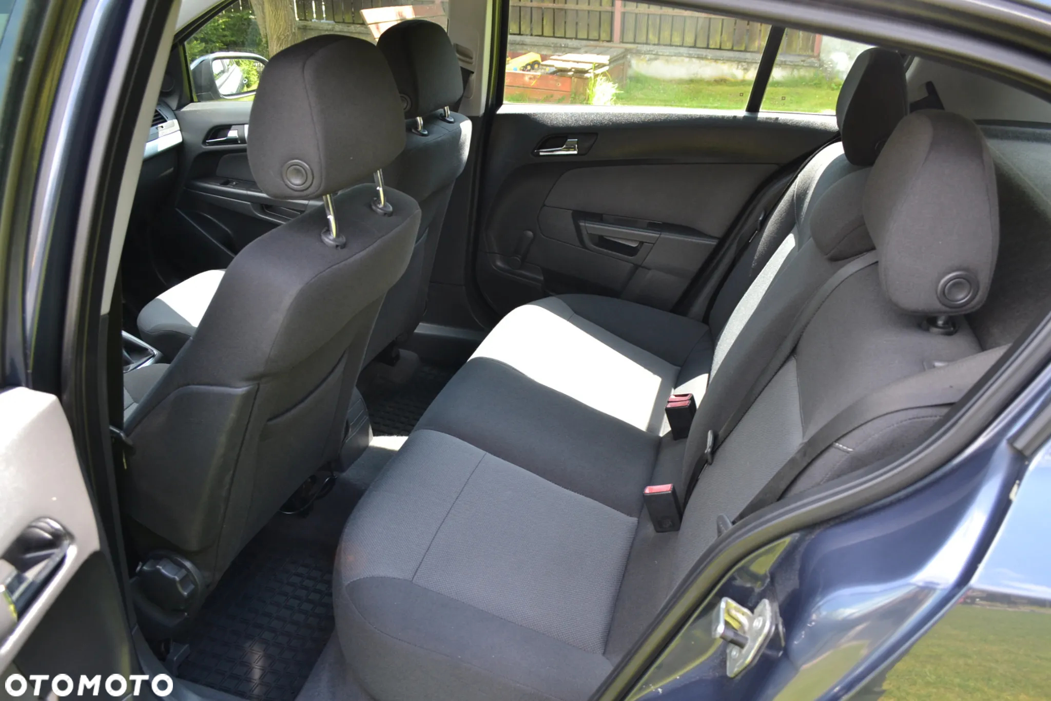 Opel Astra - 34
