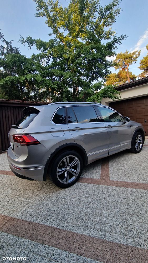 Volkswagen Tiguan - 10