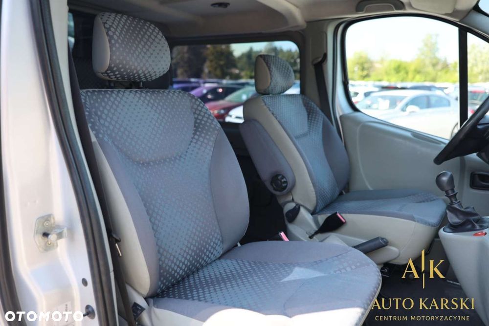 Renault TRAFIC - 29