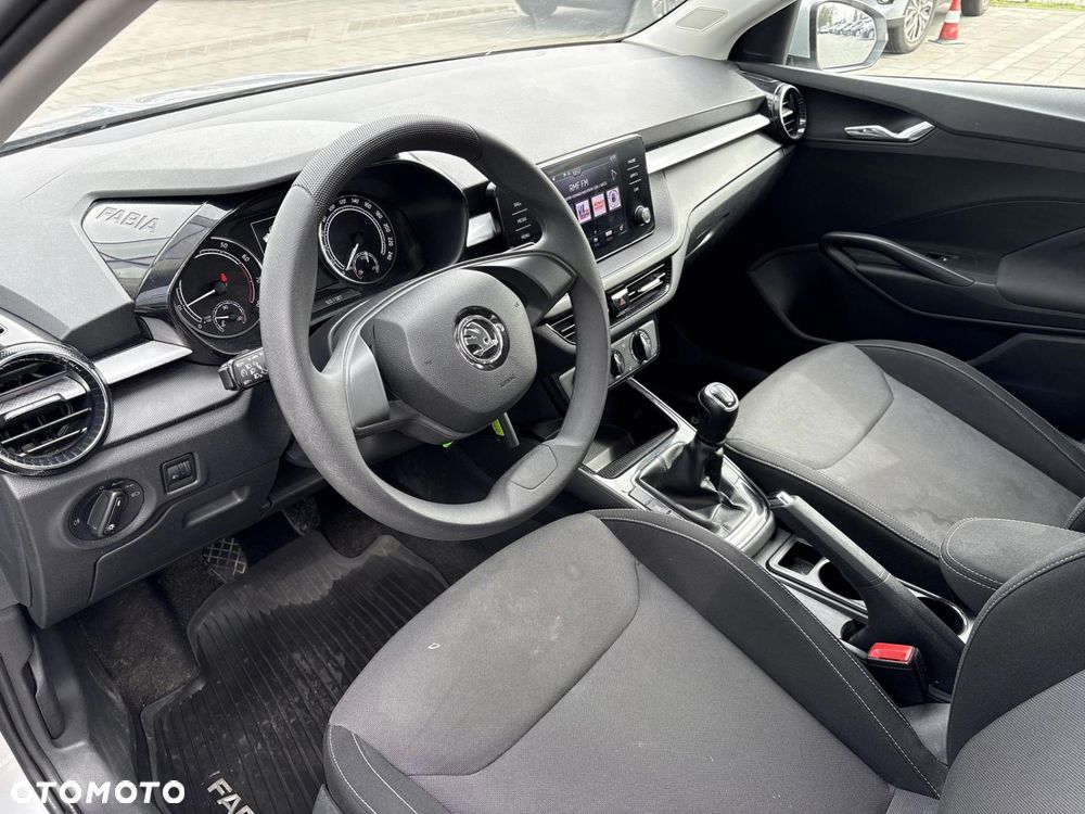 Skoda Fabia 1.0 Ambition - 9