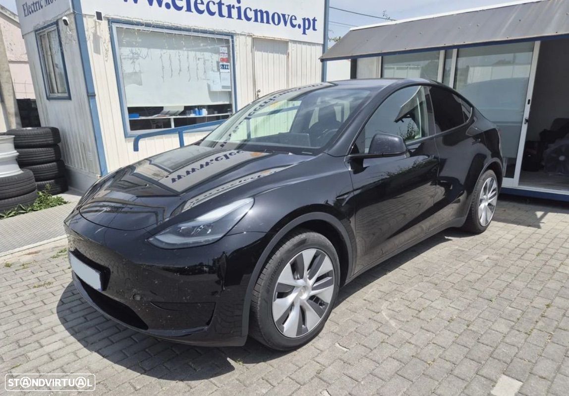 Tesla Model Y RWD - 1
