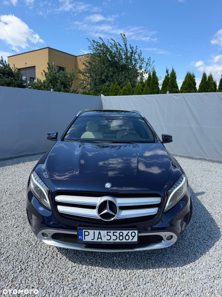 Mercedes-Benz GLA 250 7G-DCT Style - 7