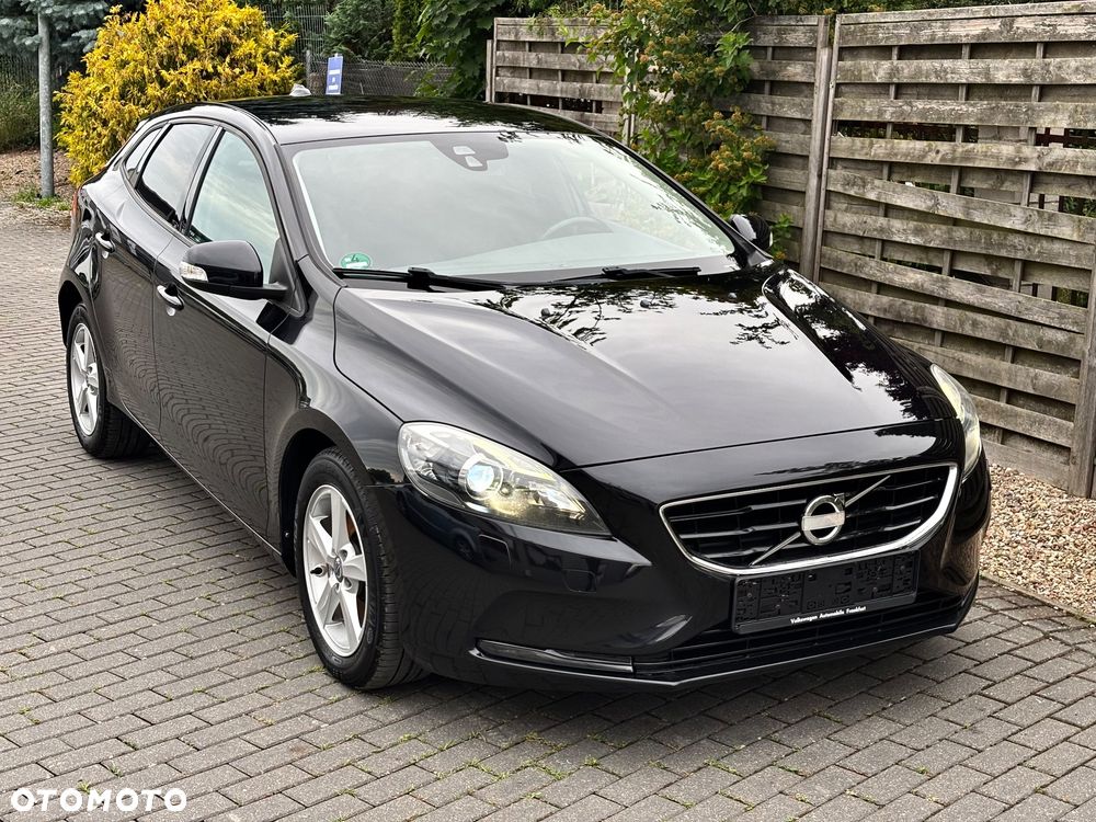 Volvo V40 D2 Momentum - 10