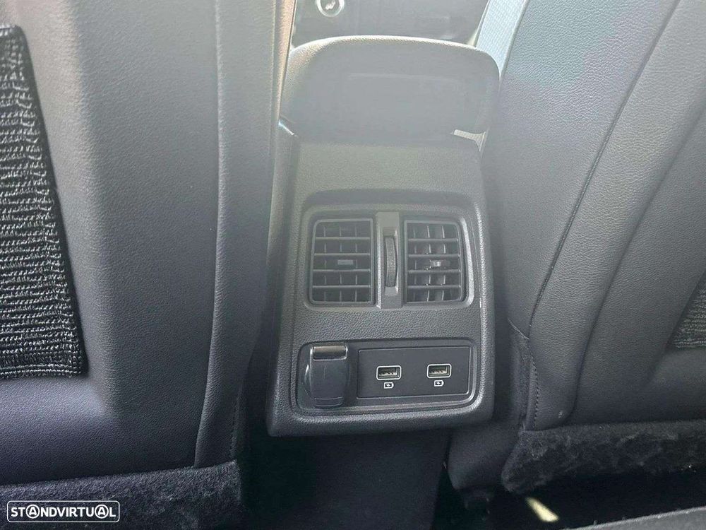 Renault Captur 1.0 TCe Techno - 16