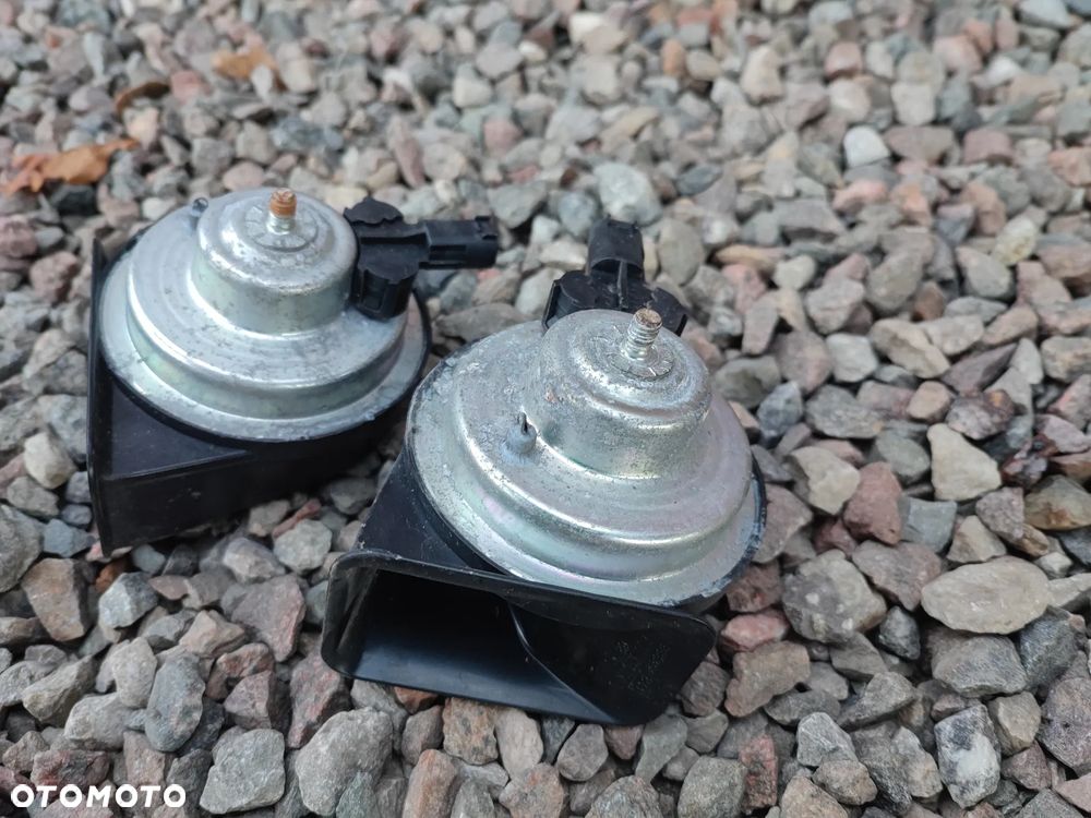 BMW E53 / E84 / E90 / E90LCI / E91 / E91LCI / E92 ORYGINALNE KLAKSONY / SYGNAŁ DZWIĘKOWY O NR. 61 33 7 159 420 / 61 33 7 217 710 OEM W BARDZO DOBRYM STANIE - 5