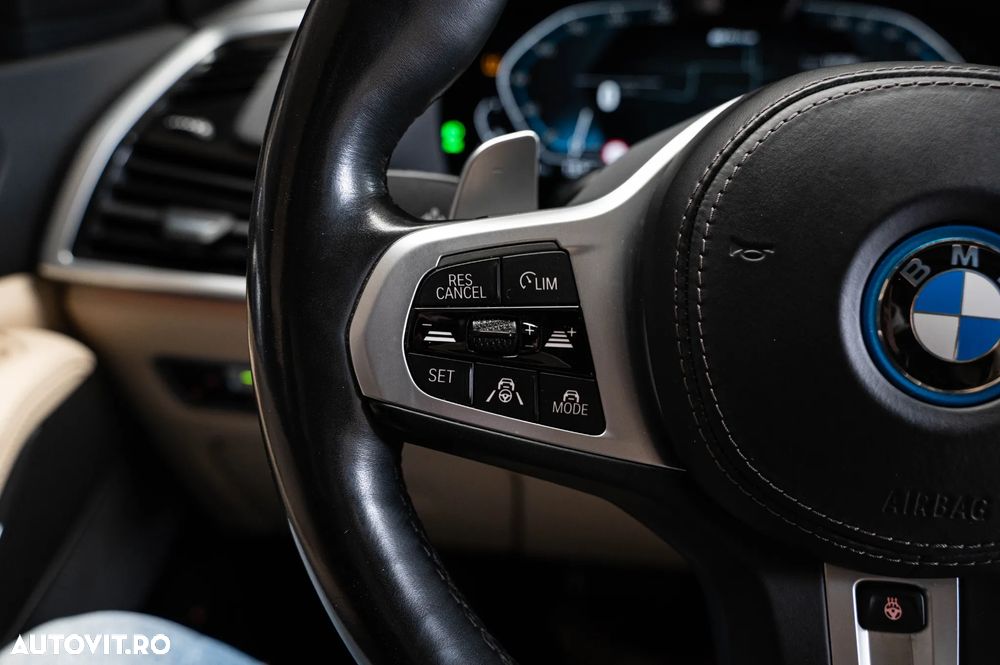 BMW X5 xDrive45e - 23