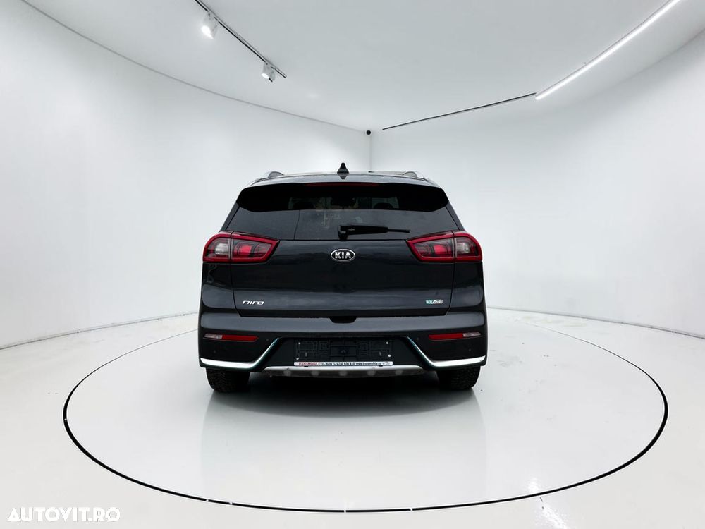 Kia Niro 1.6 GDI PHEV 2WD Aut. Edition 7 - 4
