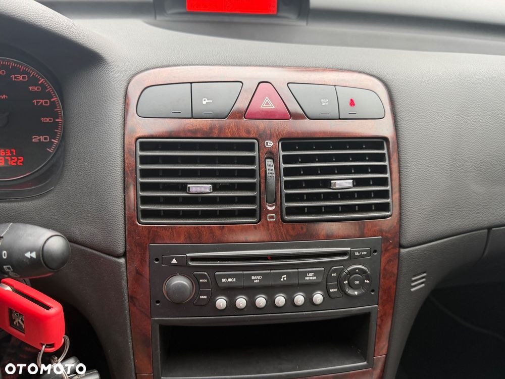 Peugeot 307 1.6 XT Premium - 12