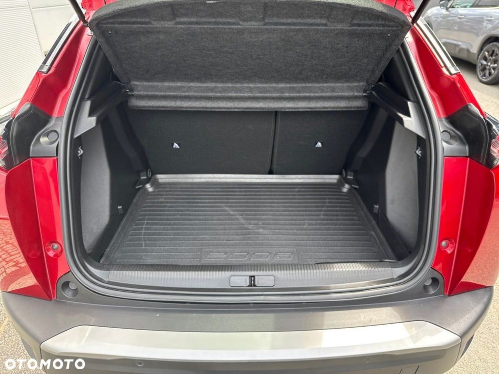 Peugeot 2008 - 6