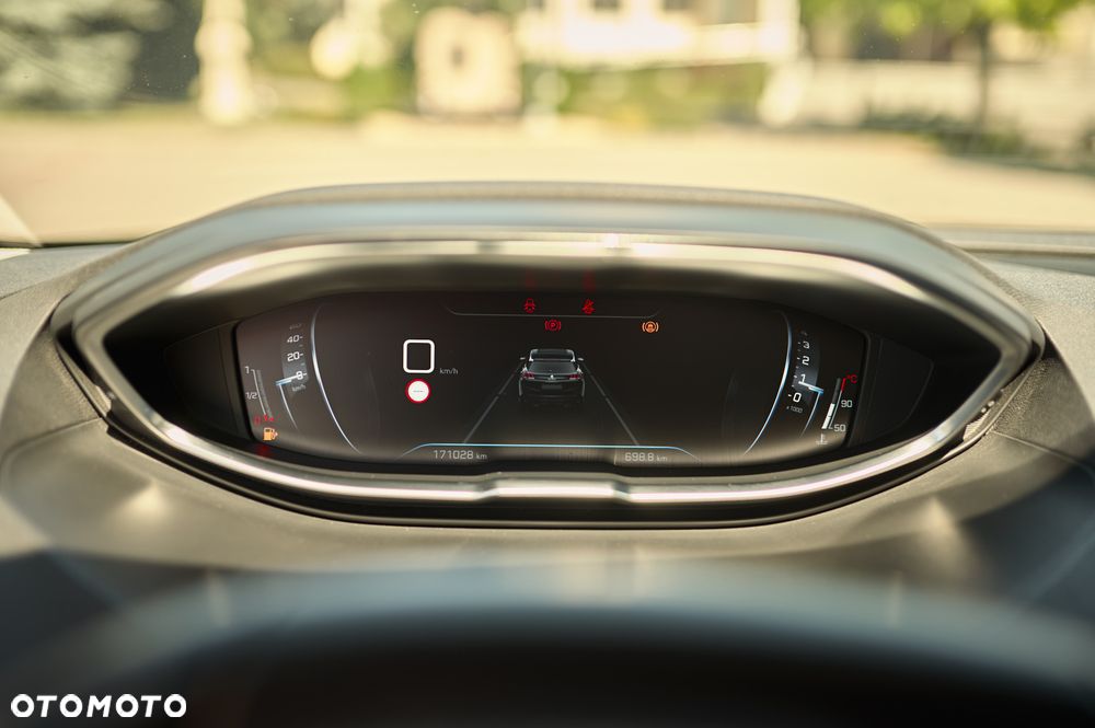 Peugeot 3008 BlueHDi 130 Stop & Start Allure - 31
