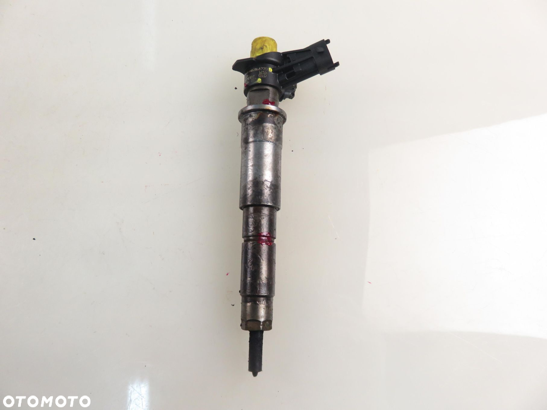 WTRYSKIWACZ INFINITI M (Y51) 3.0d V6 238 - V9X 889945H82868770 0445116033 - 3